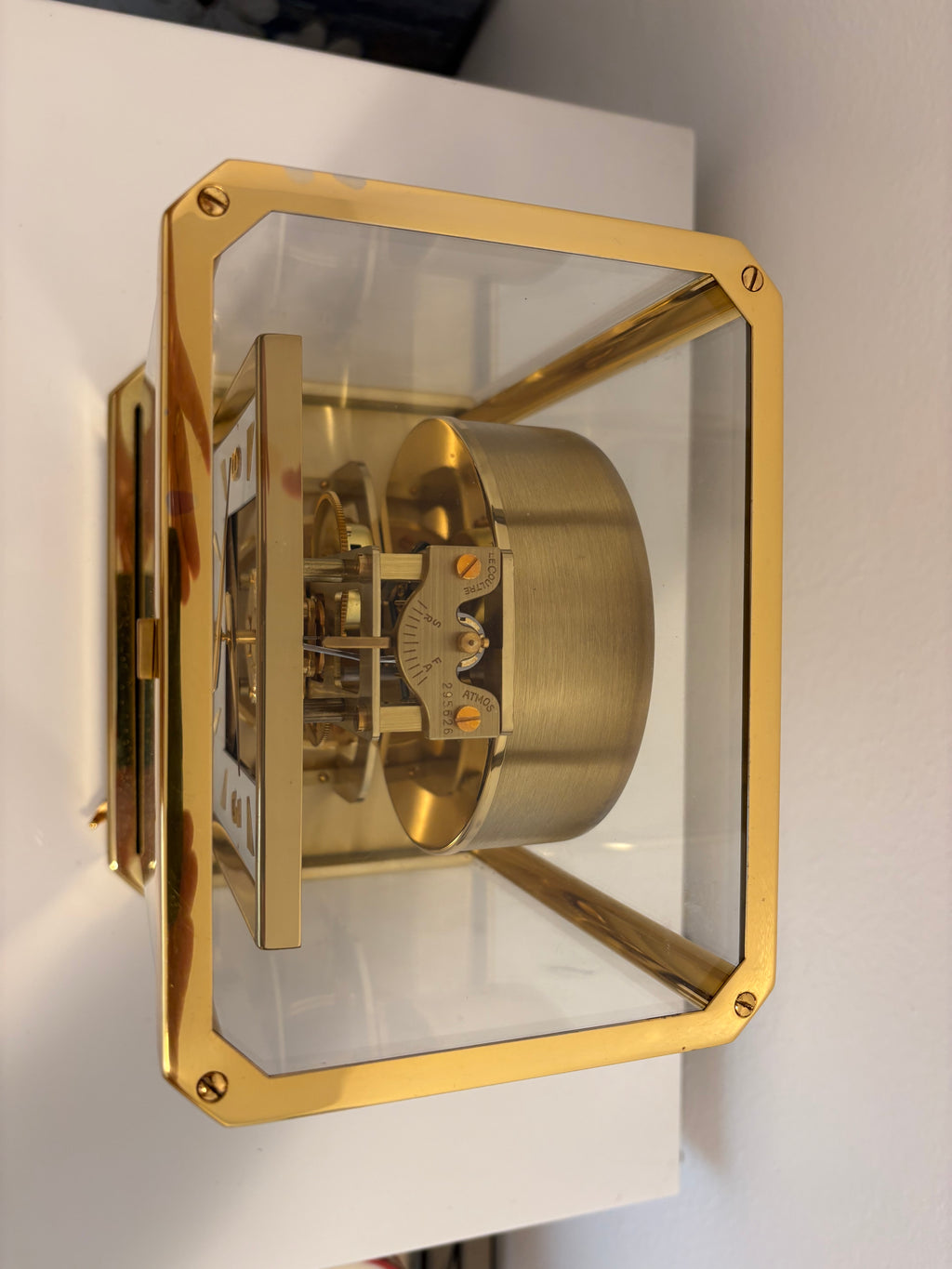 1969 Atmos 528-8 Square Dial